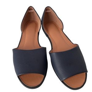 OPEN TOED NAVY FLATS